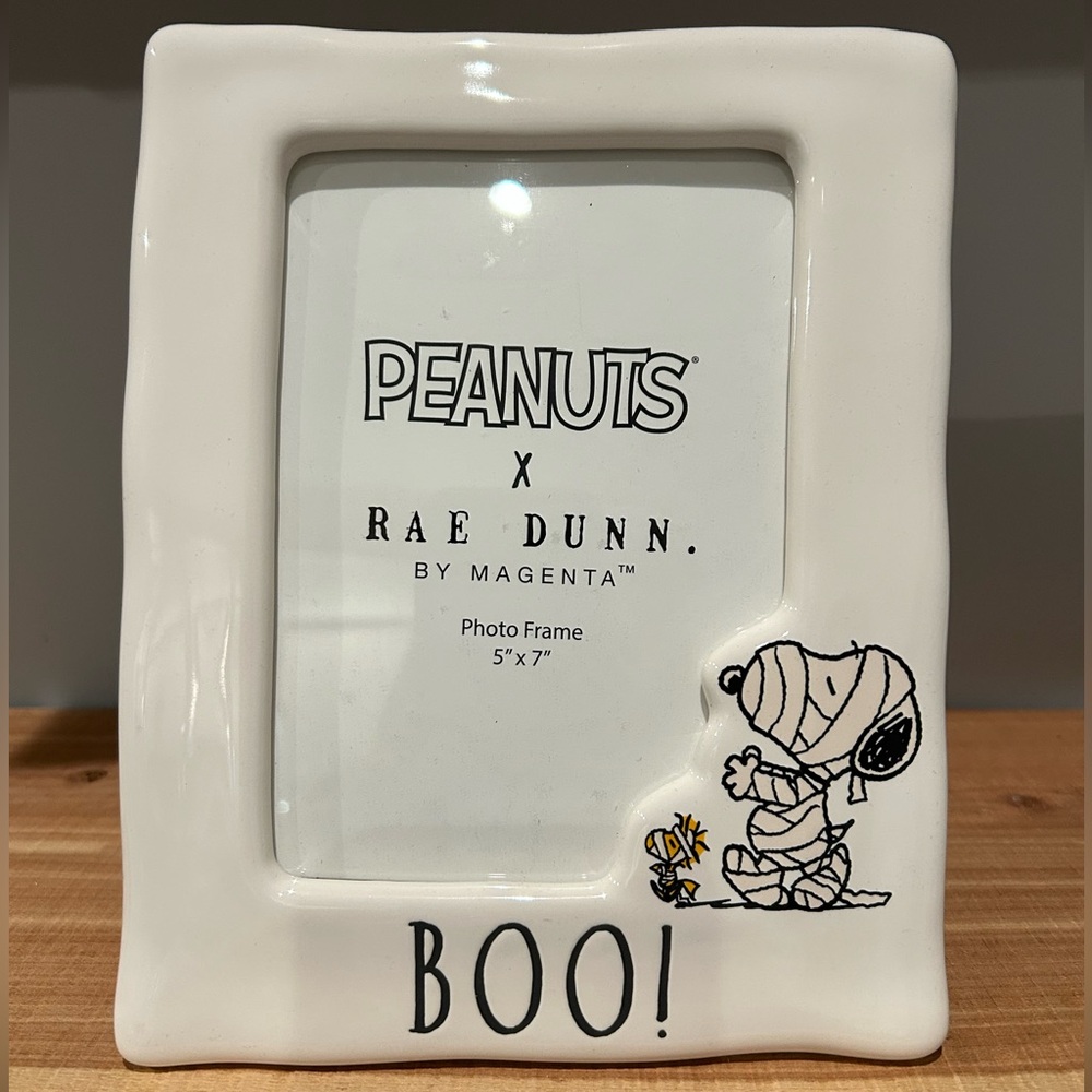 NEW Rae Dunn Mummy Snoopy Woodstock Halloween Frame